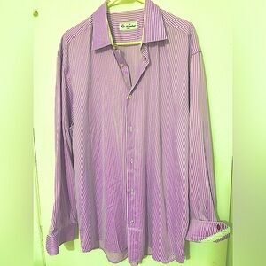 Robert Graham Pink&White Stripe Shirt . Logo knowledge, wisdom, truth Size 46x18